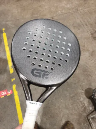 Pala de pádel GF