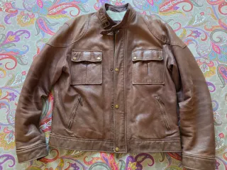 Cazadora de Piel Marrón. Talla 52