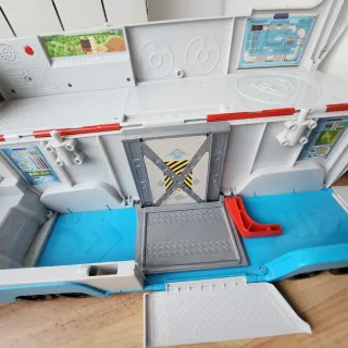 Torre Vigilancia Patrulla Canina + Autobús