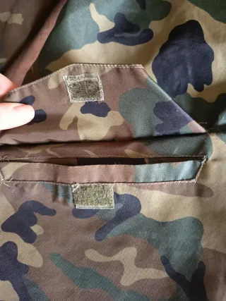 Chaqueta militar tres cuartos camuflaje