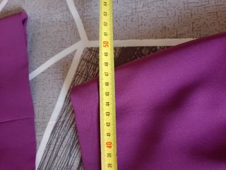 Traje de falda morado