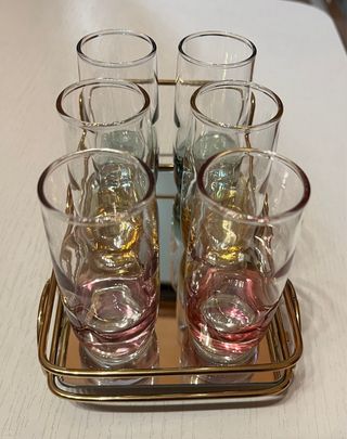 Bicchierini da liquore con carrello