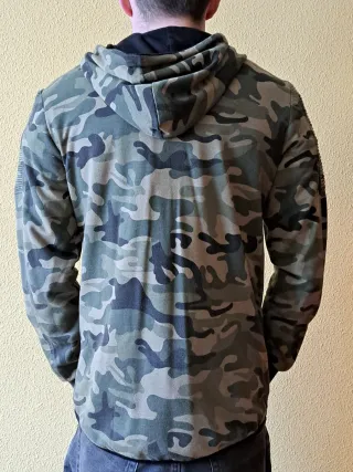 Sudadera Camuflaje con Capucha y Cremallera