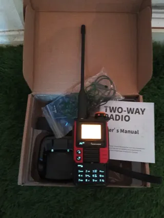 Walkie Talkie Quanshen UV K6.