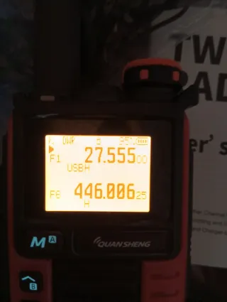 Walkie Talkie Quanshen UV K6.