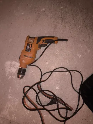 Taladro Eléctrico Naranja