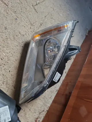 Faros Originales Ford Focus MK2