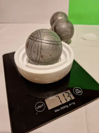 Set di 4 palline da bocce Obut, 3 metalliche e 1 piccola arancione