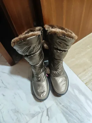 Botas Skechers Mujer Marrón Dorado