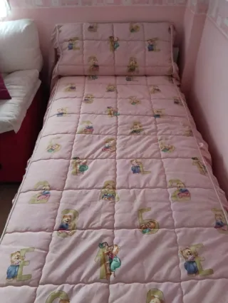 Colcha infantil Reig Martí ositos con dos cojines