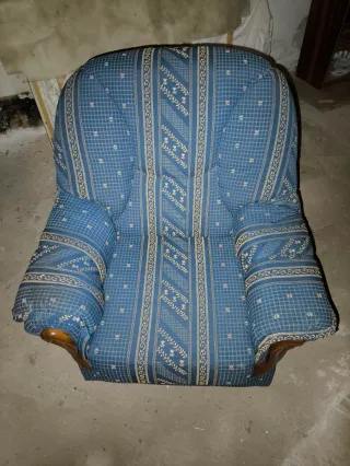 JUEGO SOFÁS ESTILO RETRO 3 + 1 + 1