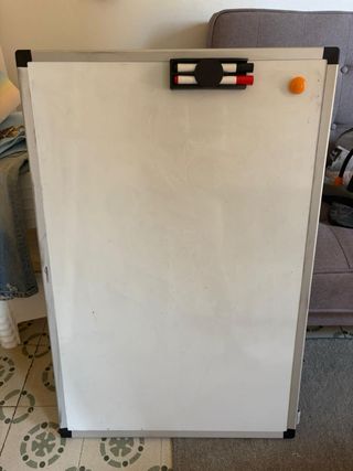 Pizarra magnética blanca y multicolor