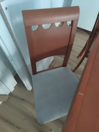 Mesa extensible madera y 4 sillas