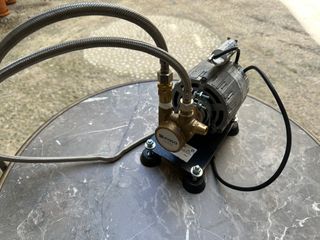Bomba rotativa EUNAS cafetera espresso profesional