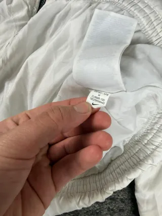 ¡¡OFERTA!! Talla M Chaqueton Nike Blanca