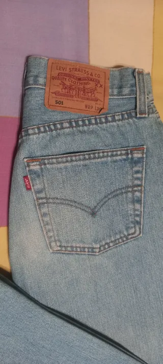 Levi's 501 W29 L30 Vaqueros Azules