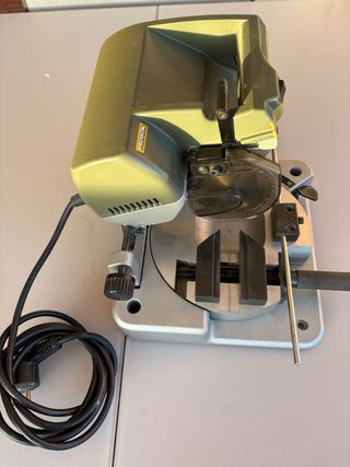 Proxxon KGS80 Sierra de Inglete