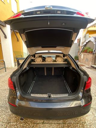 BMW Serie 318 GT 2019