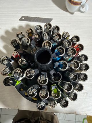 Lotto accendini Clipper con espositore