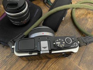 Olympus E-P3 + Lumix 14-42mm Micro 4/3