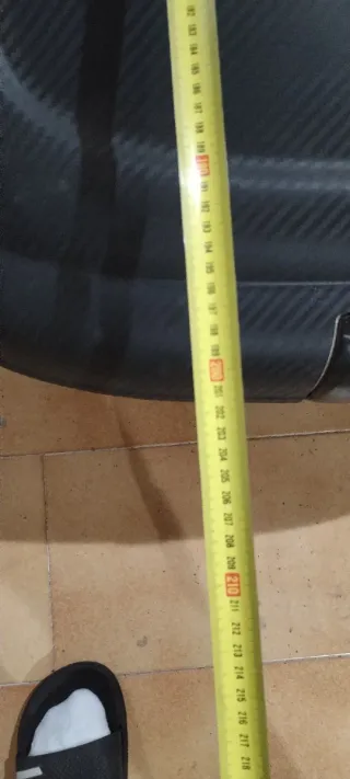 Cofre de techo grande con barras