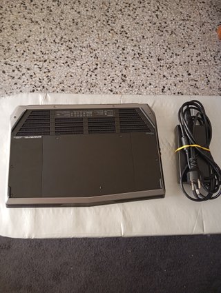 Alienware Portátil Negro/Gris