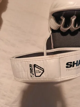 Guantillas MMA SHARK Blancas Talla L/XL