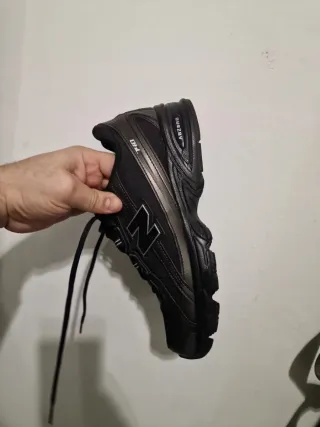 Zapatillas New Balance 740 Negras/Grises