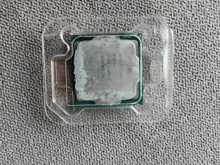 Procesador Intel Core i3-8100