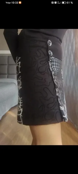 Falda negra patchwork