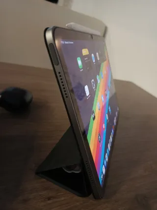 iPad Air 2025 + Apple Pencil Pro + funda magnética