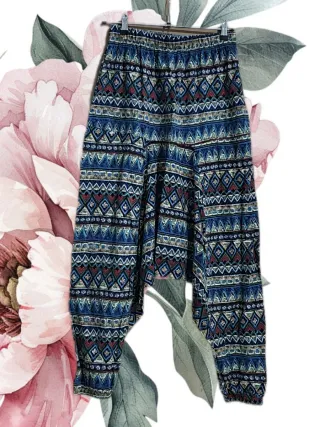 Pantalón harén estampado multicolor