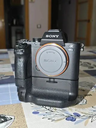 Sony Alpha 7 II + accesorios