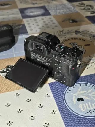 Sony Alpha 7 II + accesorios