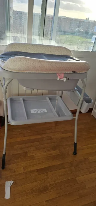 Bañera y cambiador Chicco Cuddle & Bubble