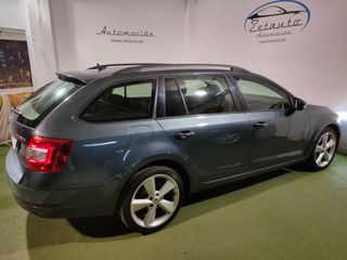 Skoda Octavia Combi 2.0 TDi 150 DSG