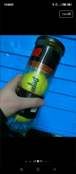 Raqueta de tenis (Snauwaert) y pelotas