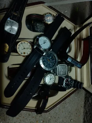 Lote de relojes varios