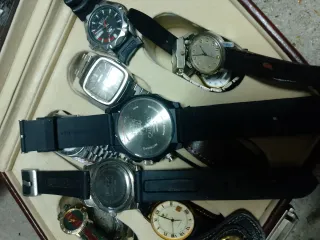 Lote de relojes varios