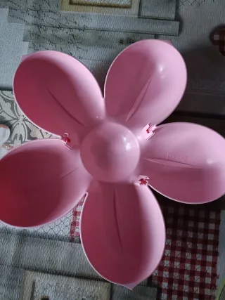 Lámpara de pared flor rosa