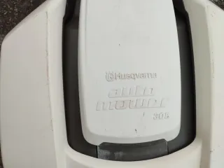 Robot cortacésped Husqvarna para piezas