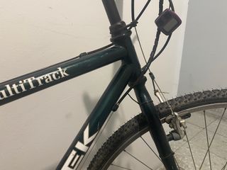 Bicicleta Trek 700 Multi-Trak