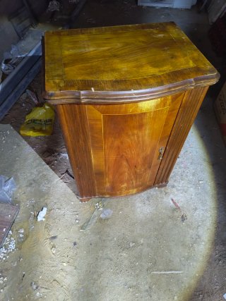 Máquina de coser Alfa antigua