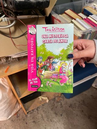 Libro Tea Stilton: Una Misteriosa Carta de Amor