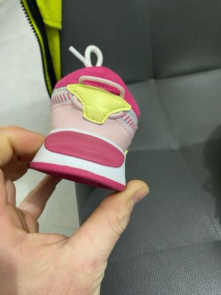 Scarpe Puma bambina rosa e bianche tg26