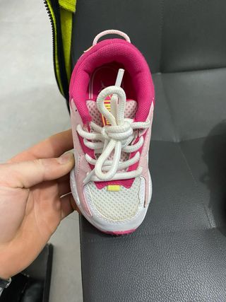 Scarpe Puma bambina rosa e bianche tg26
