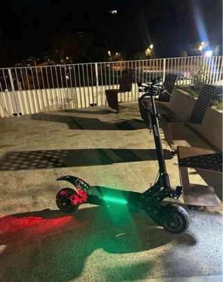 Patinete Eléctrico con Luces LED