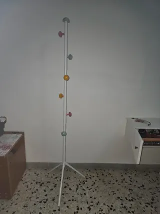 Appendiabiti colorato appendino alto cappotto casa