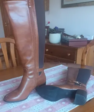 Botas altas de tacón marrones