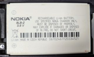 Nokia 8210 Libre + Cargador